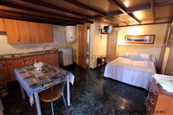 Pension Moni Albayzin Granada Room photo